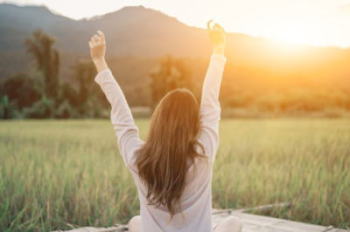 坐骨神経痛が改善して壮快なイメージ