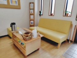 田中治療院 快適な待合スペース